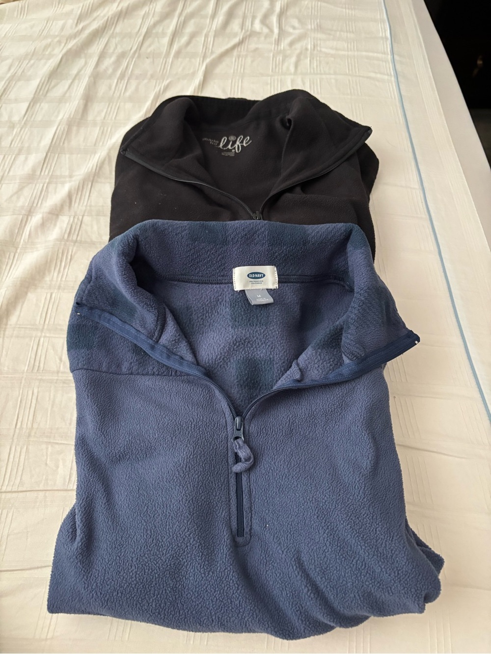 Old Navy Women's Navy and Black Quarter-Zip Fleece Pullovers